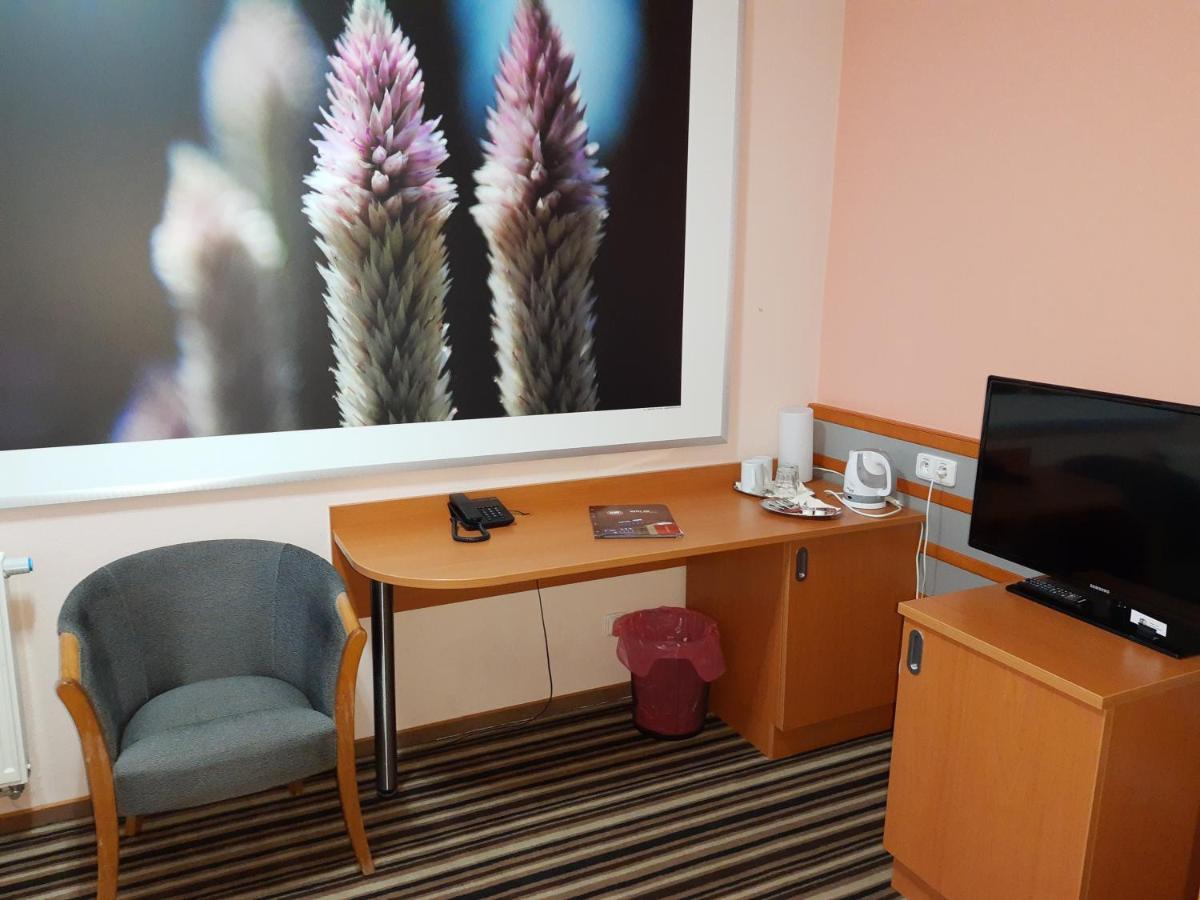 Hotel Air Holíč Dış mekan fotoğraf